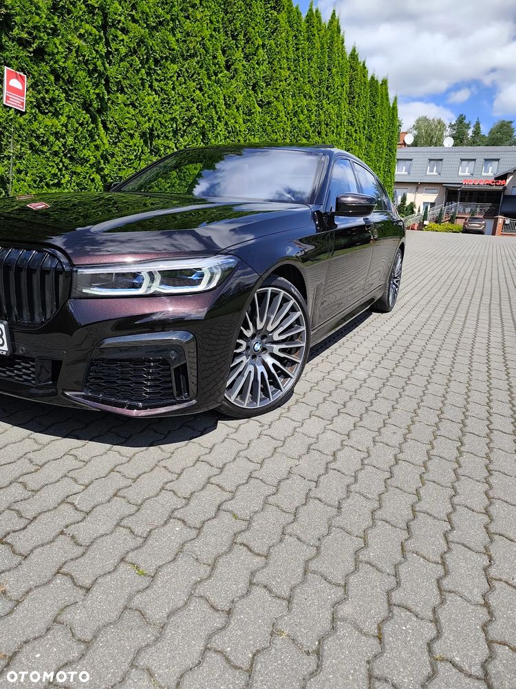 BMW Seria 7 750Li xDrive - 2