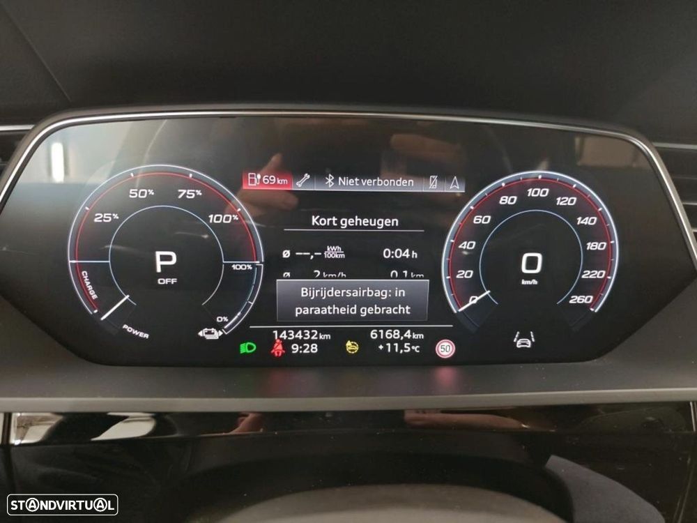 Audi e-tron Sportback - 5