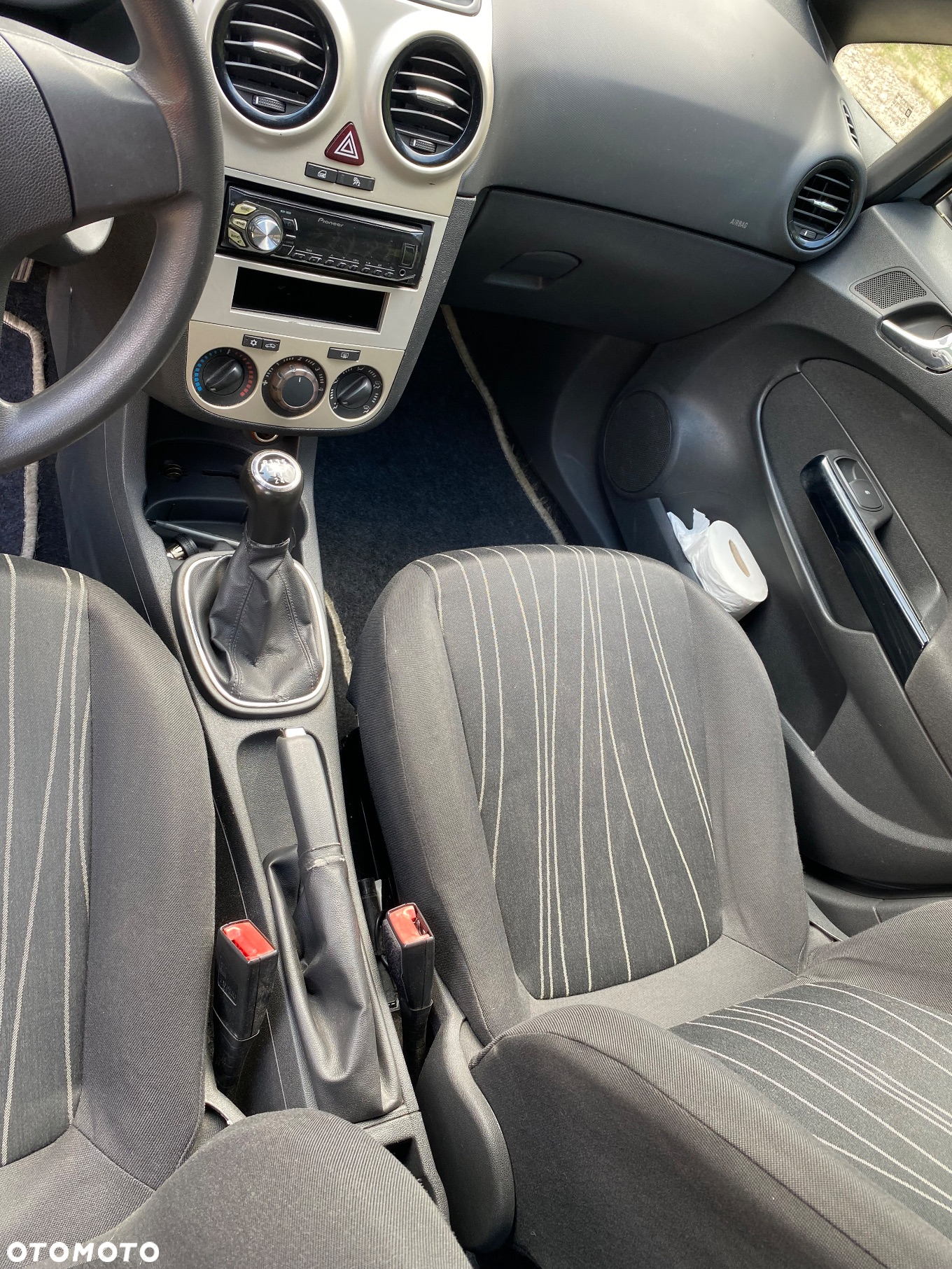 Opel Corsa - 35