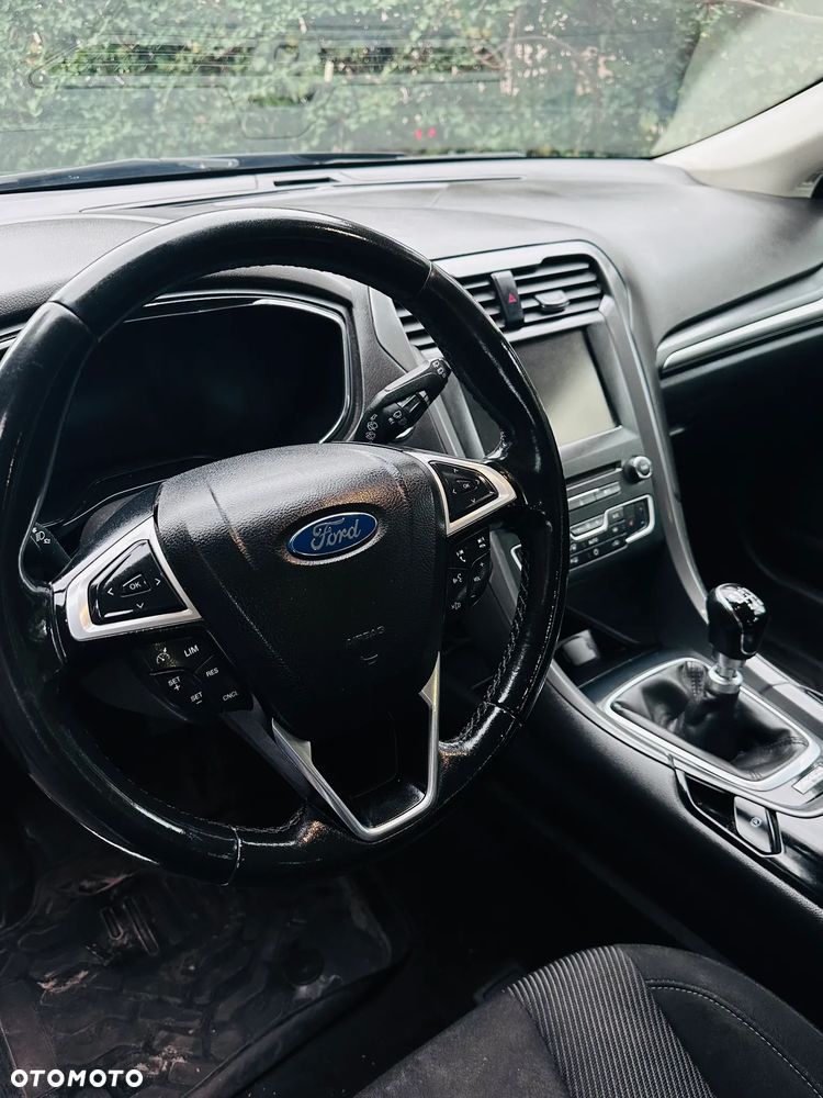 Ford Mondeo 2.0 TDCi Titanium - 12