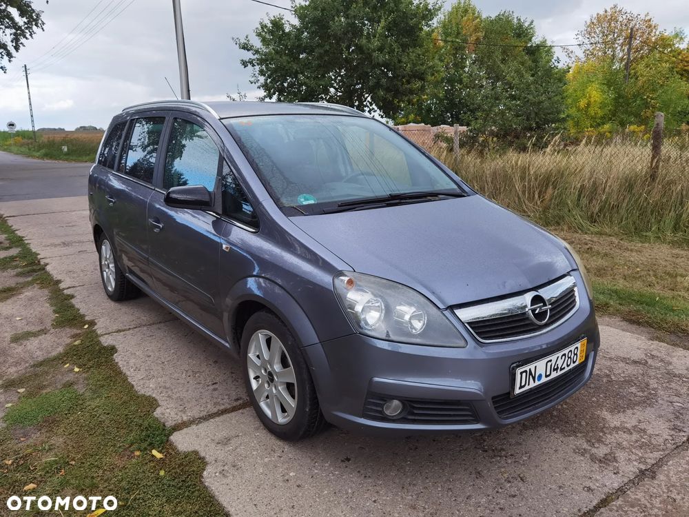 Opel Zafira 1.8 Enjoy - 4