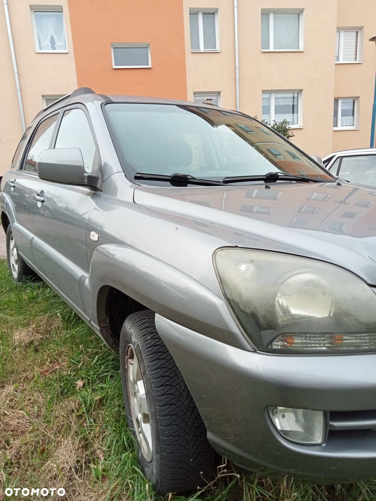 Kia Sportage 2.0 CRDi Tour - 4