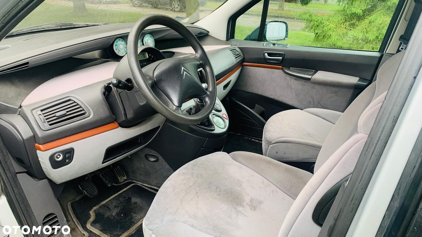 Citroën C8 2.0 16V Tendance - 11
