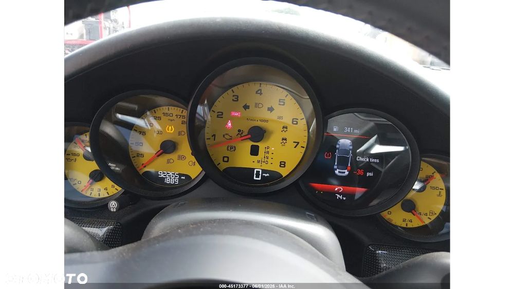 Porsche 911 Carrera 4S PDK - 11