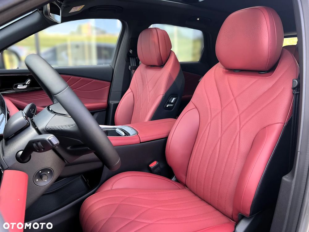 Omoda 9 1.5 Super Hybrid Exclusive AWD - 11