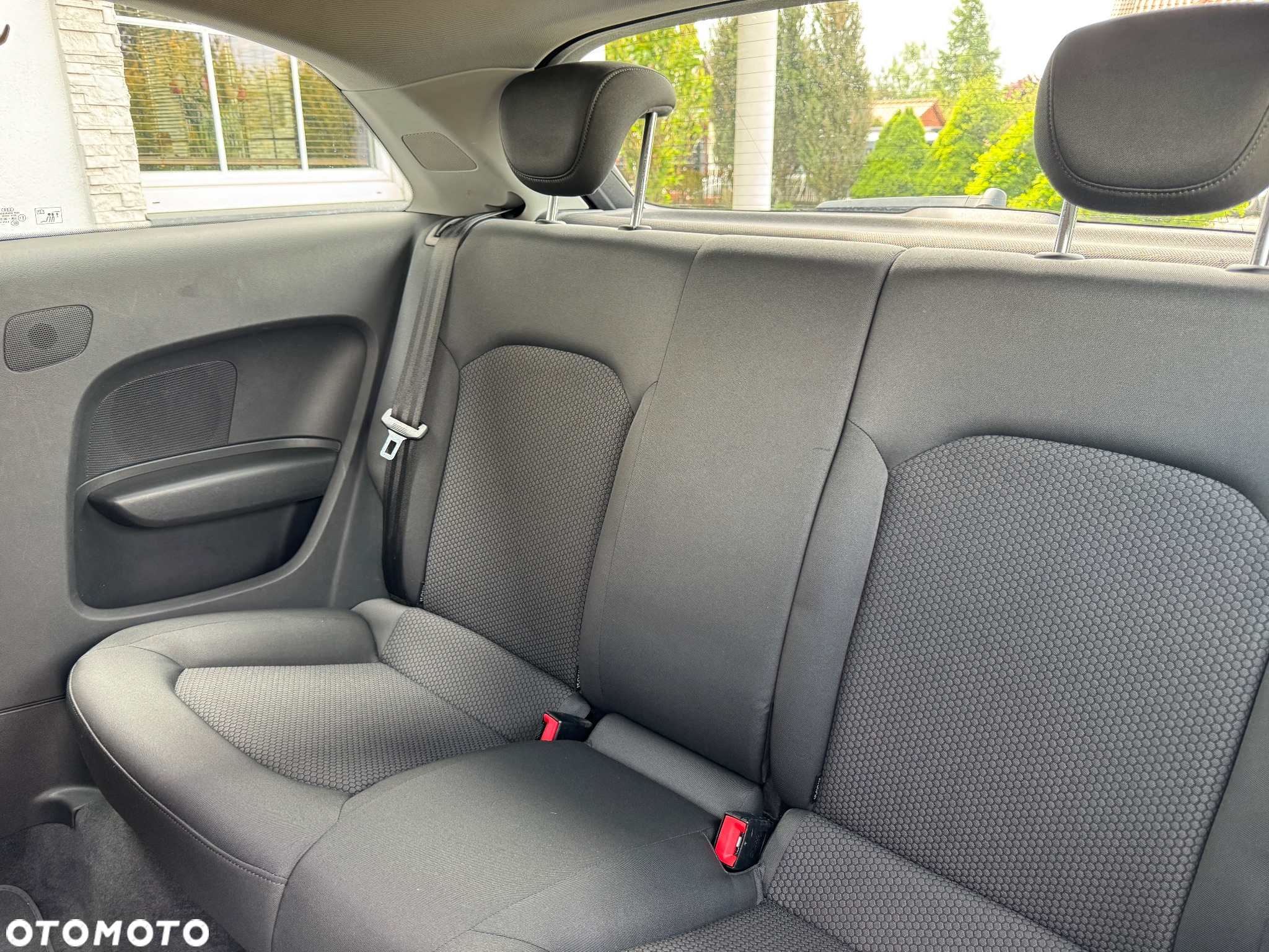 Audi A1 1.4 TFSI 119g S tronic Attraction - 8