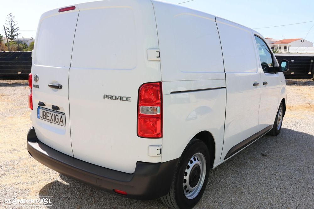 Toyota Proace 1.5 D-4D L1 C/Iva Incluído - 8