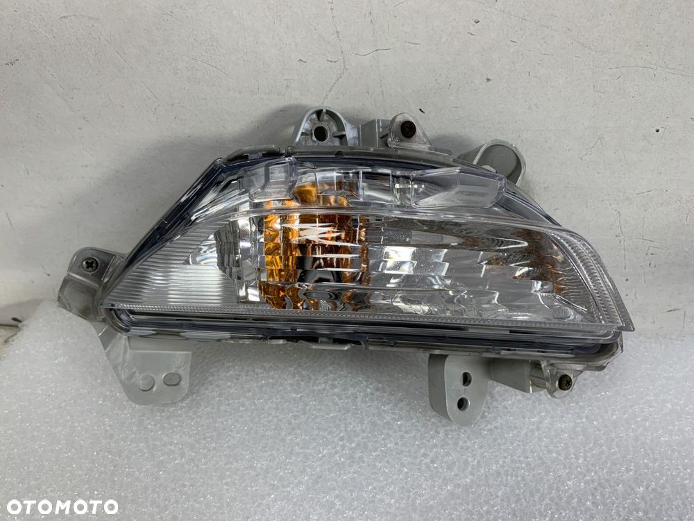 ORYGINALNY KIERUNKOWSKAZ PRAWY PREZDNI MAZDA 3 III BM 13-17 ORYGINAŁ B45A51350 - 2