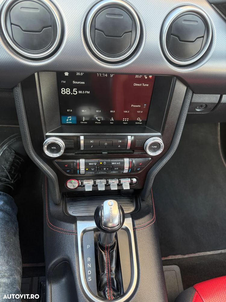 Ford Mustang 5.0 V8 Aut. GT - 33