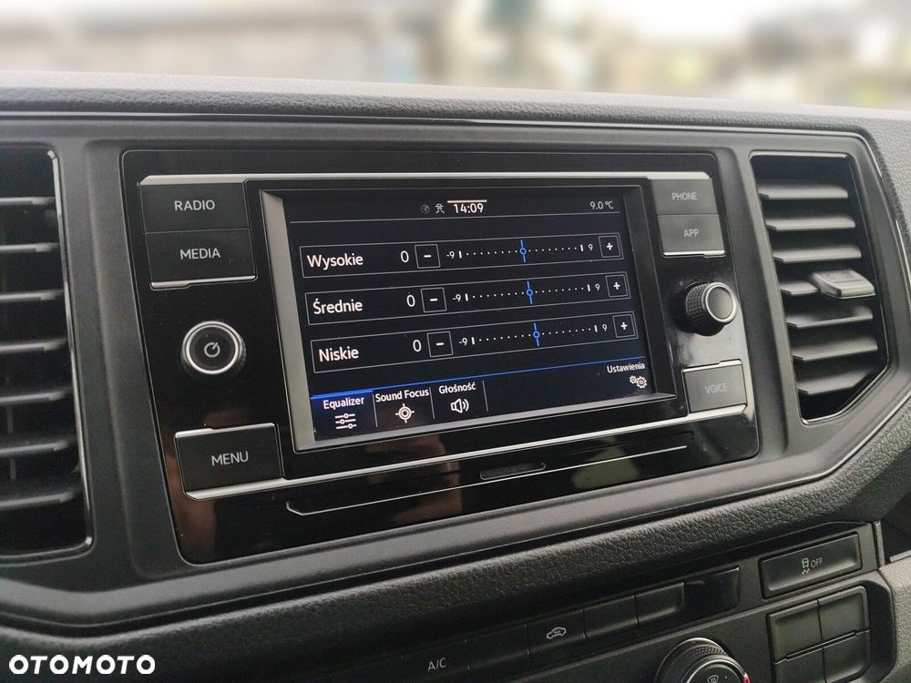 Volkswagen Crafter 35 Podwójna kabina - 24