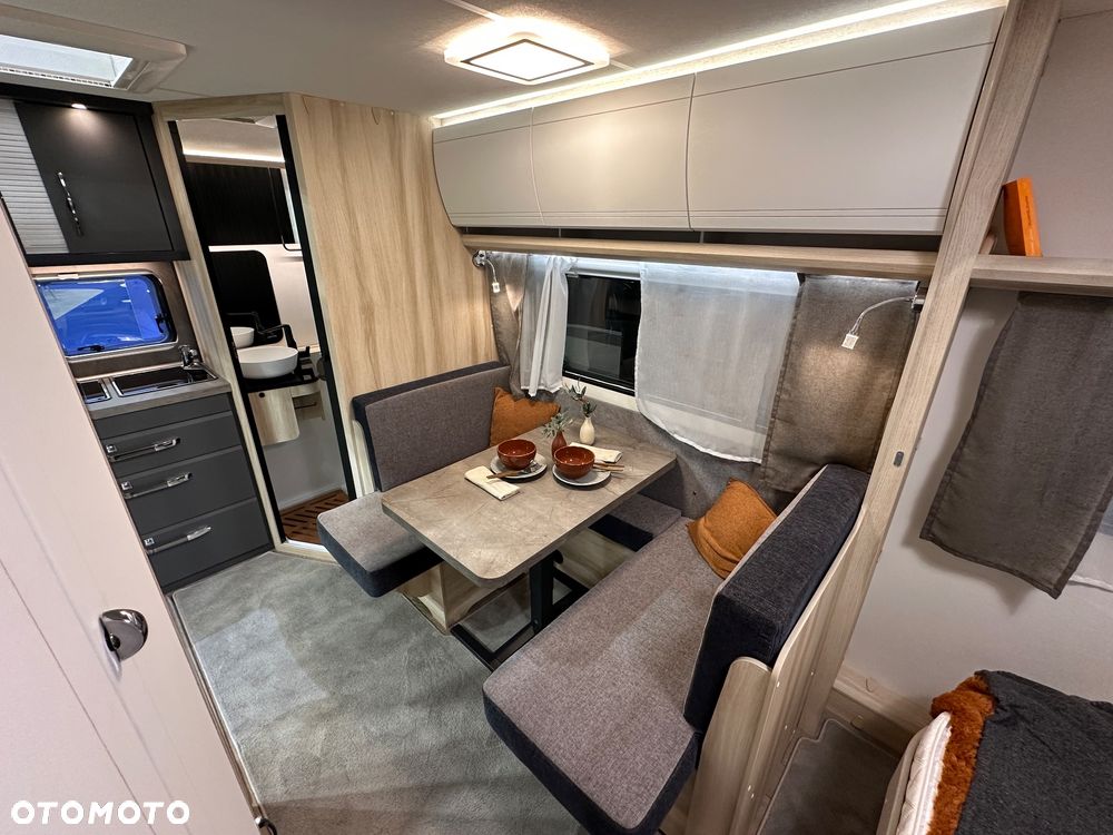 Hobby 460 SFF DE LUXE - 12