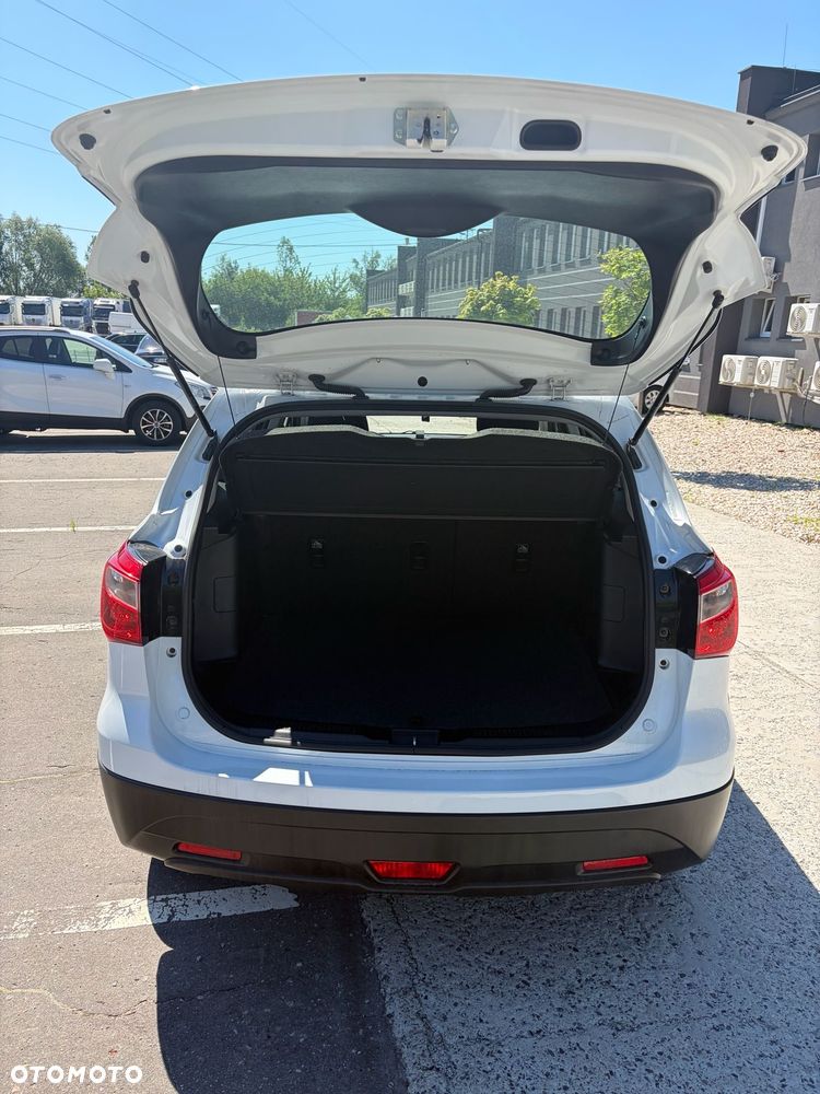 Suzuki SX4 S-Cross 1.0 T Comfort - 24