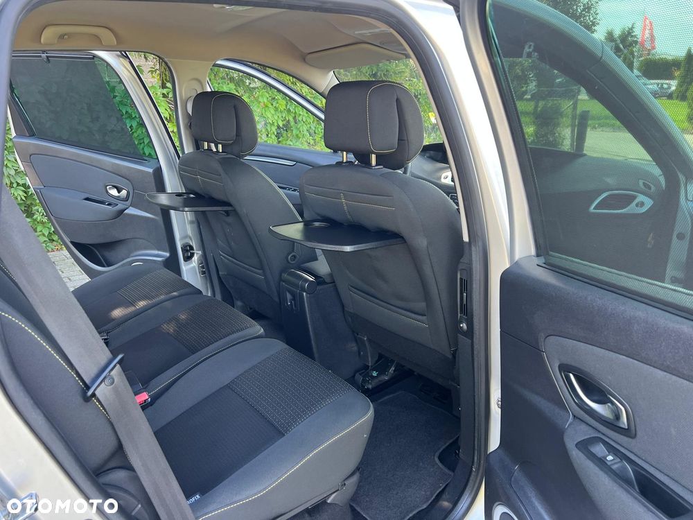 Renault Scenic - 18