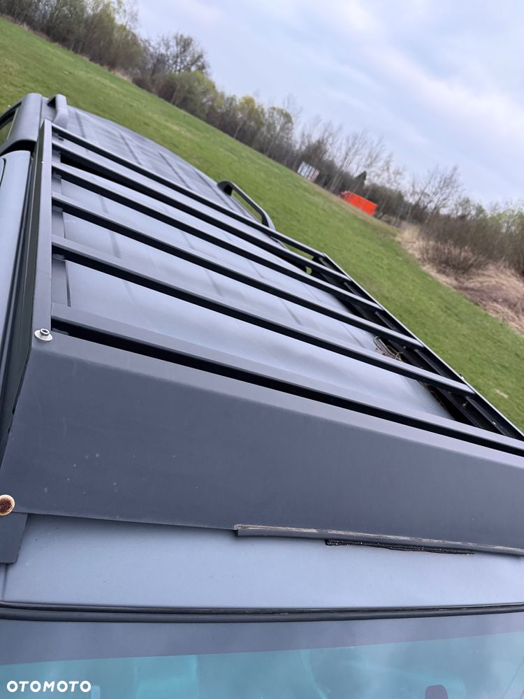 Toyota Hilux 3.0 D-4D SR5-X - 19