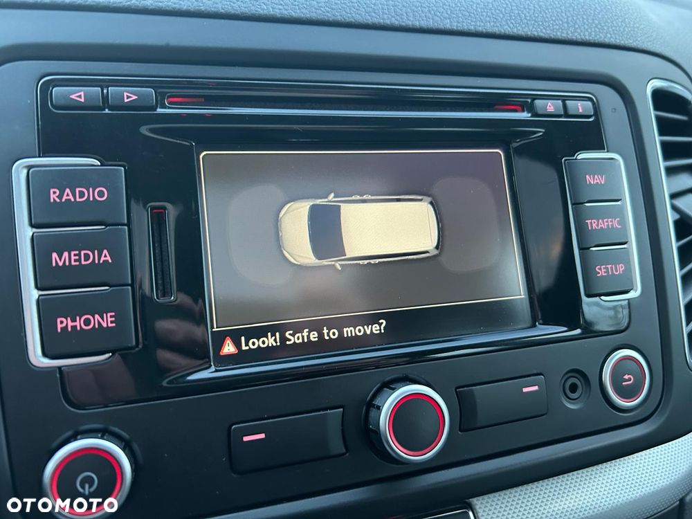 Volkswagen Sharan 2.0 TDI Comfortline - 24