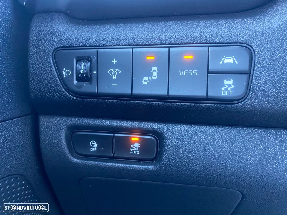 Kia Niro EV 64kWh Tech - 8