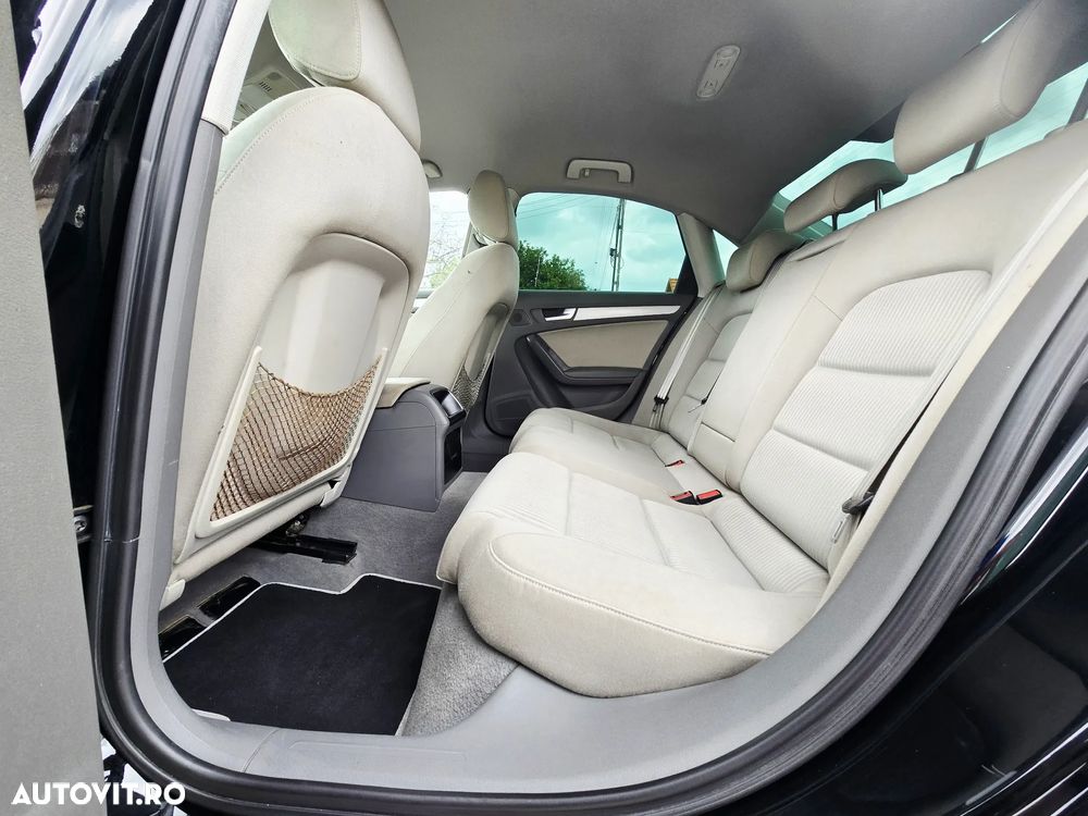 Audi A4 Avant 2.0 TDI DPF S line Sportpaket - 10