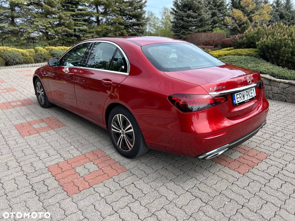 Mercedes-Benz Klasa E 220 d 4Matic 9G-TRONIC Avantgarde - 5