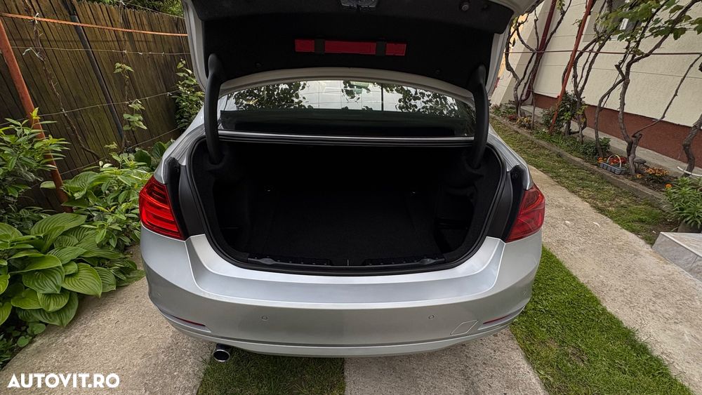 BMW Seria 3 - 22