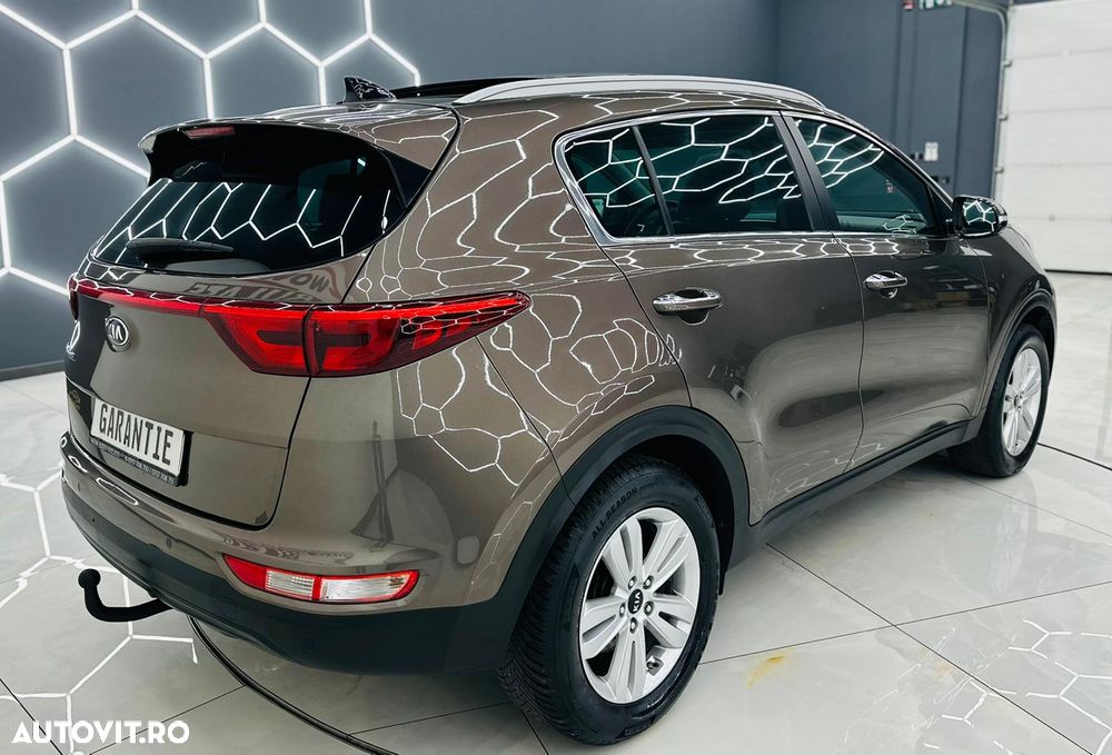 Kia Sportage 1.7 CRDI 2WD Dream-Team Edition - 5