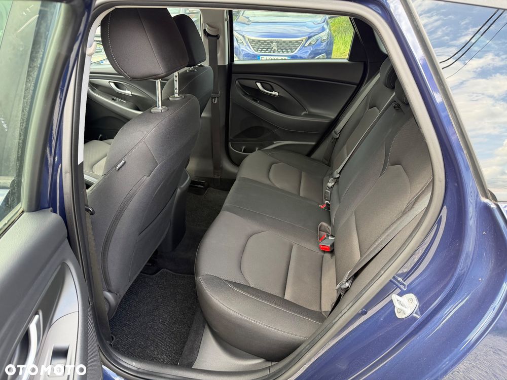 Hyundai i30 1.6 CRDI Trend - 26