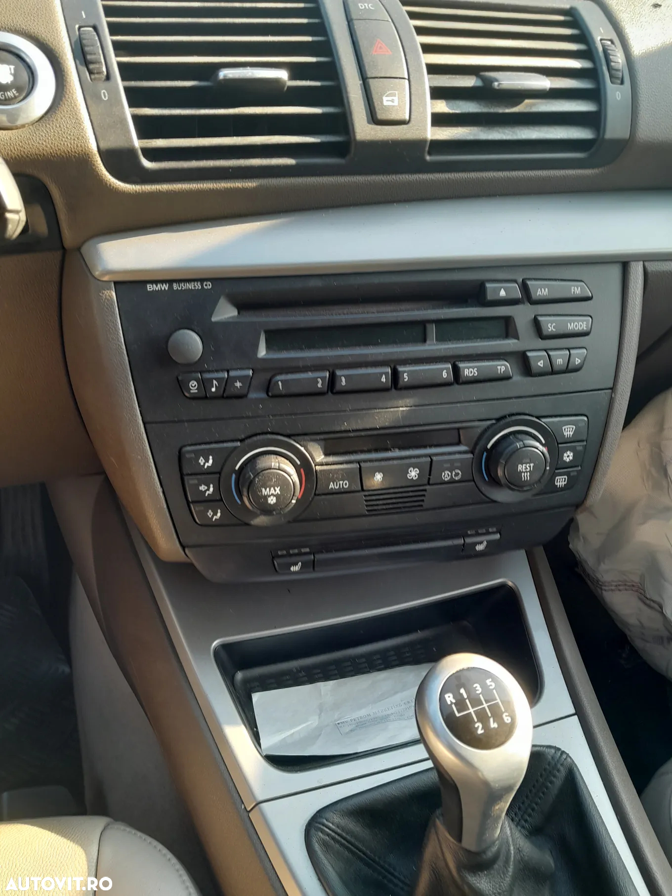 Dezmembrez Bmw seria 1 118D 90kw(122cp) - 4