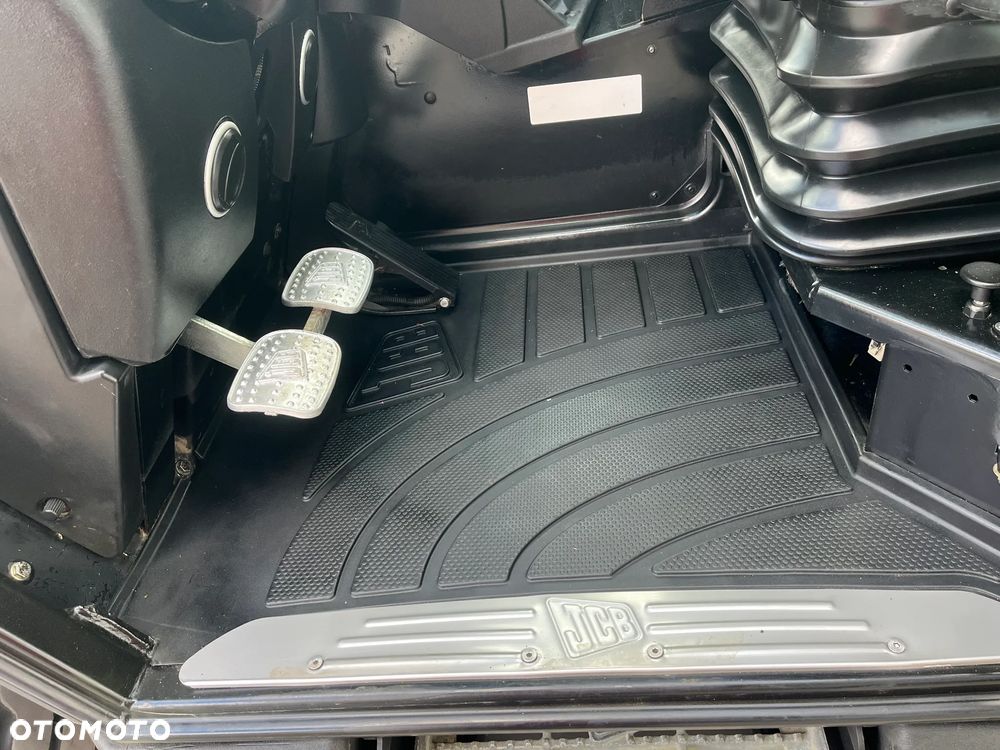 JCB 531-70 Agri Super - 13