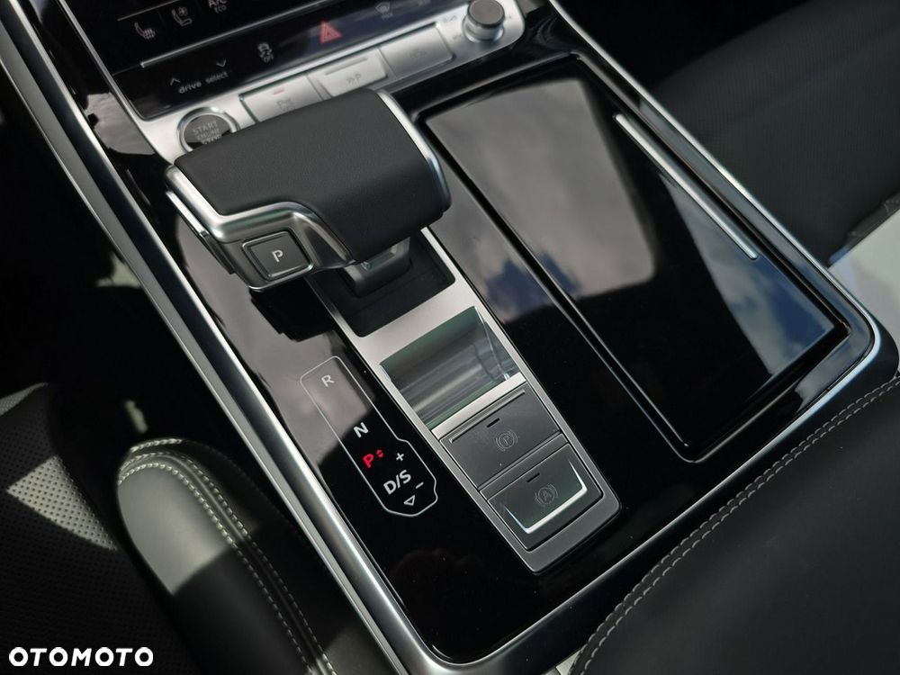Audi Q8 50 TDI mHEV Quattro Tiptronic - 14