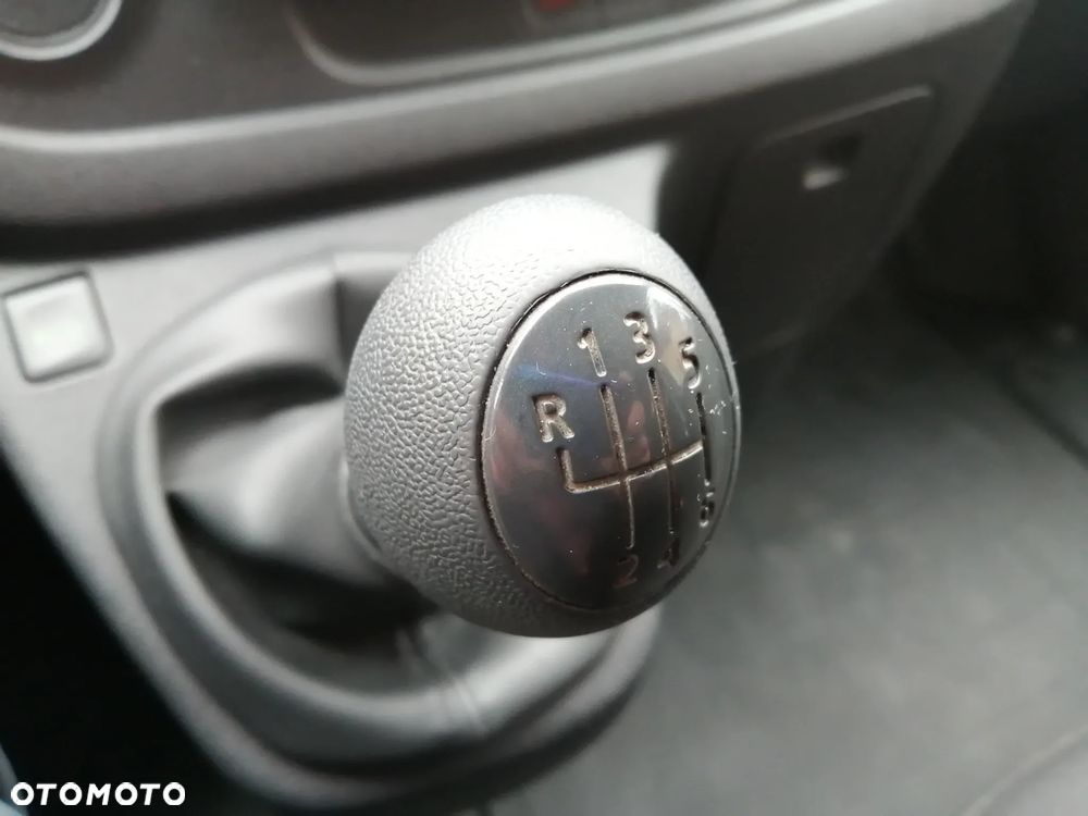 Renault Trafic Passenger 2,9t Pack Clim - 21