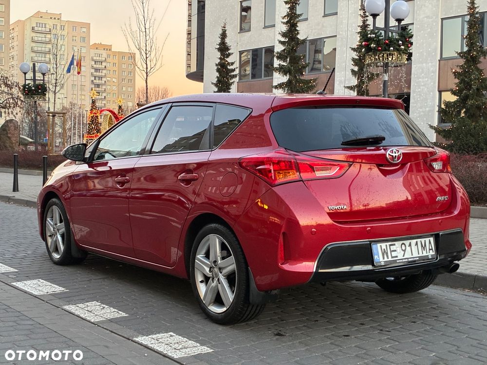 Toyota Auris 1.6 Dynamic - 3