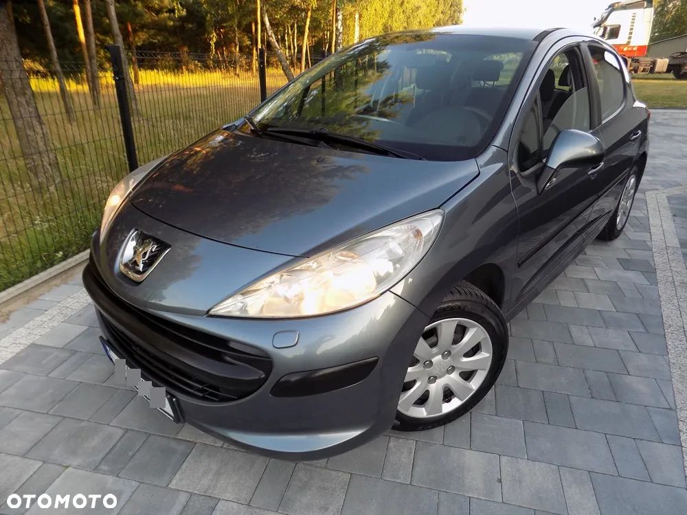 Peugeot 207 1.4 16V Trendy - 1