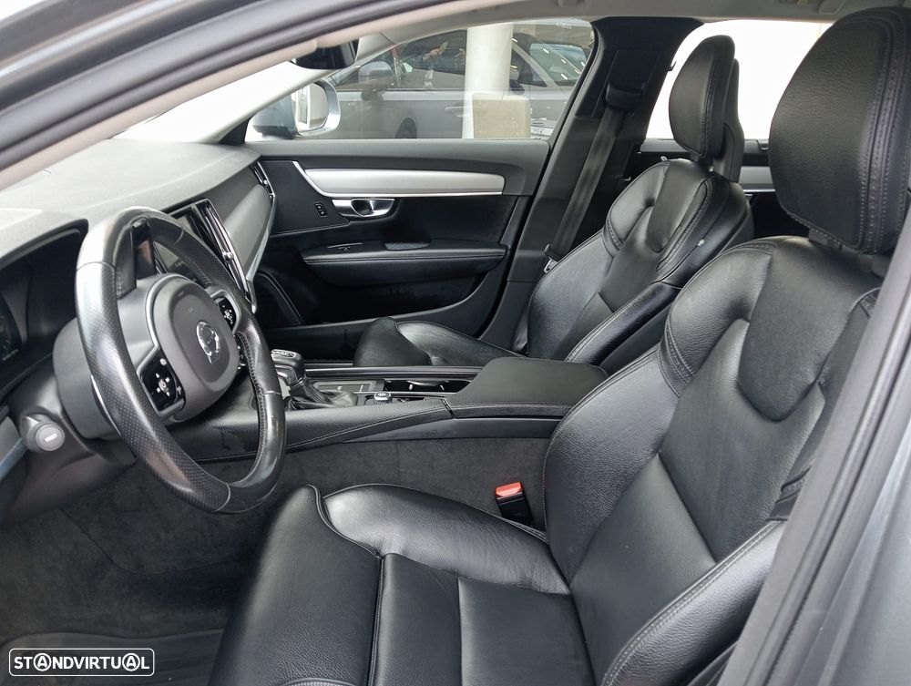 Volvo V90 D5 AWD Geartronic Momentum Pro - 7