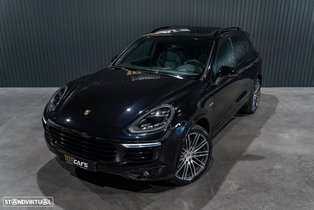 Porsche Cayenne S E-Hybrid - 37