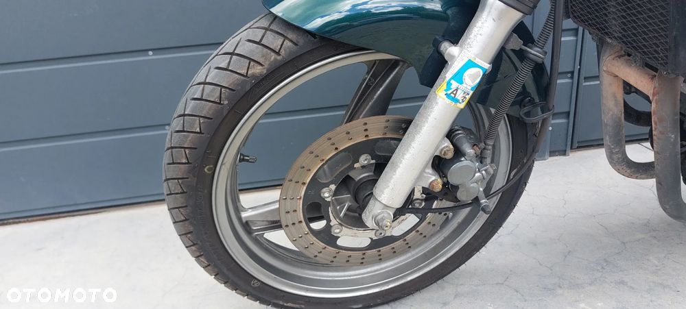 Kawasaki ER - 7