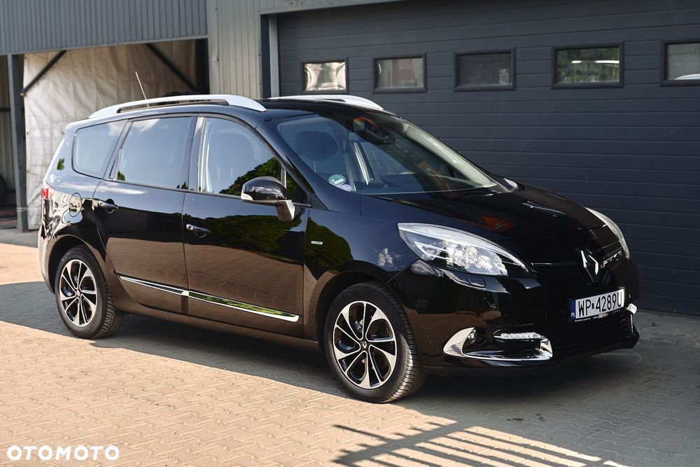 Renault Grand Scenic - 31