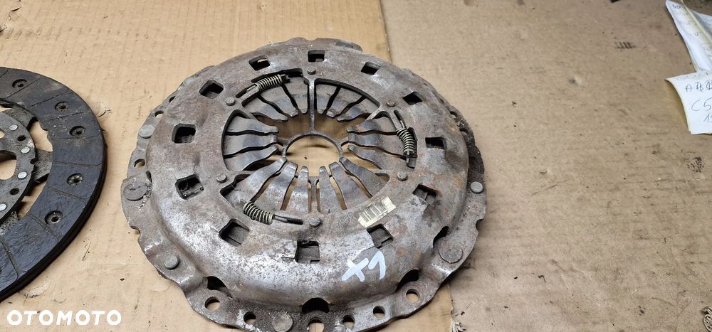 Sprzęgło dwumas koło tarcza docisk LUK BMW X1 2.0i N43 7594442 - 5