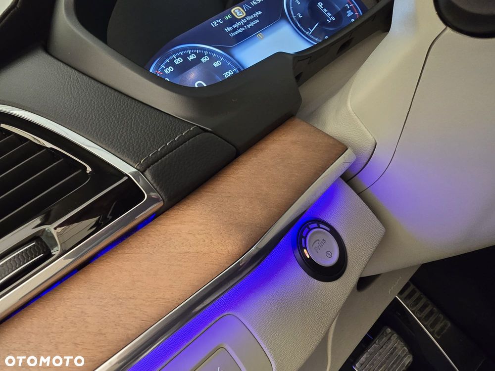 Volvo XC 90 T6 AWD Inscription 7os - 16