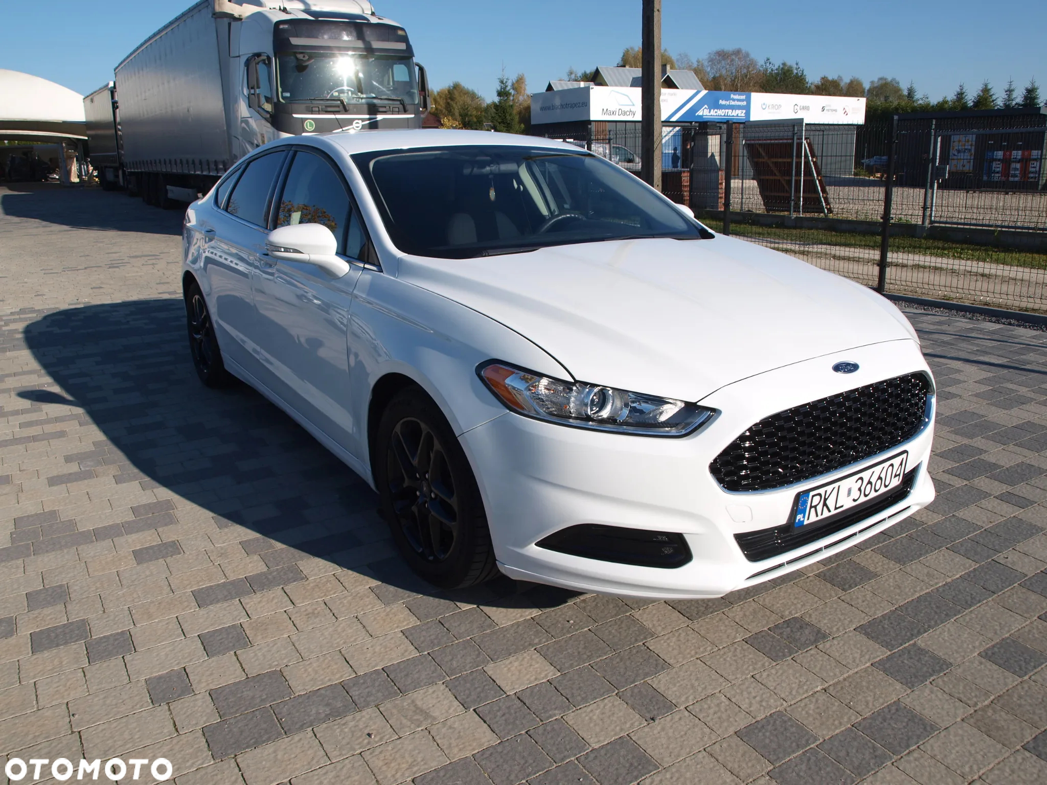 Ford Fusion - 4