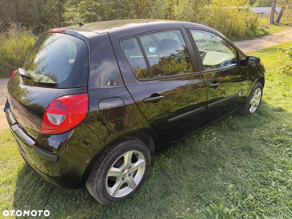 Renault Clio - 4