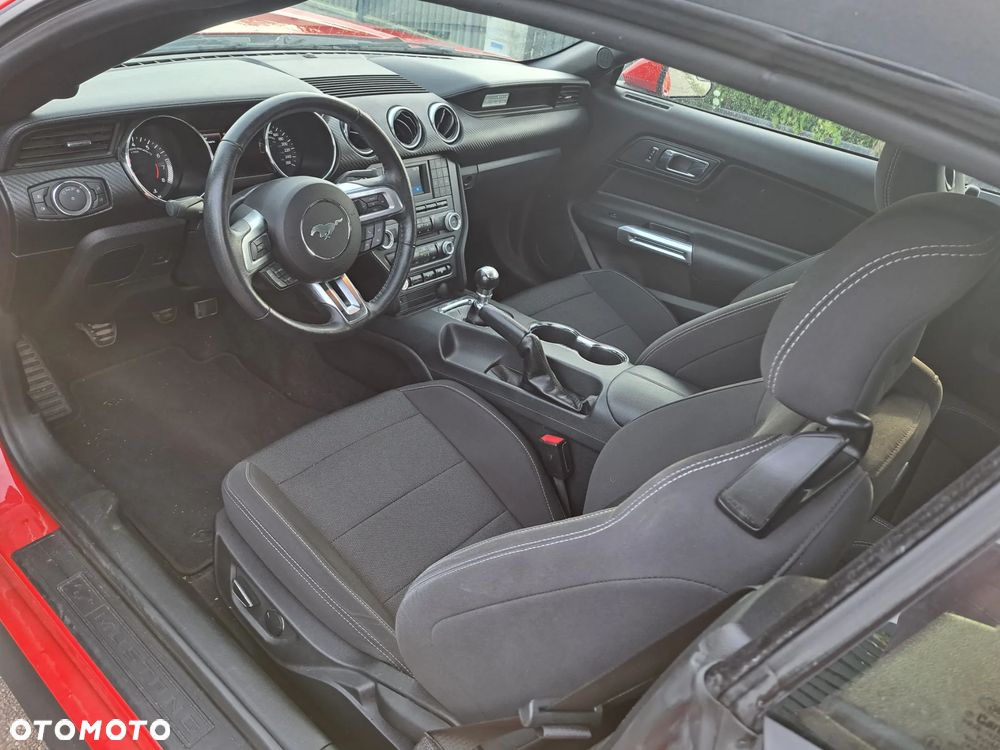Ford Mustang 3.7 V6 - 20