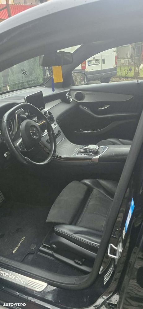 Mercedes-Benz GLC 250 d 4Matic 9G-TRONIC AMG Line - 12