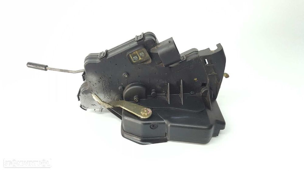 FECHADURA PORTA TRASEIRA DIREITA BMW SERIE 3 BERLINA (E46) 320D - 1