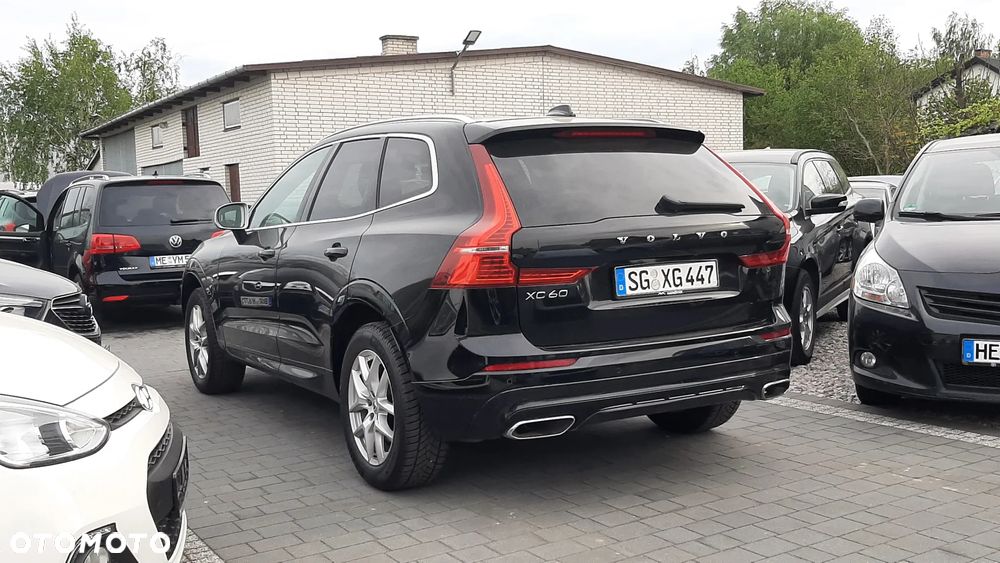 Volvo XC 60 D5 AWD R-Design - 1