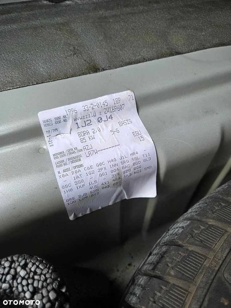 Volkswagen Bora 2.0 - 15