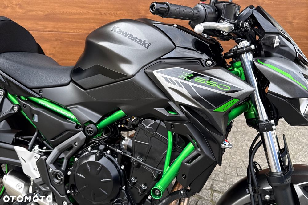 Kawasaki Z 650 - 6