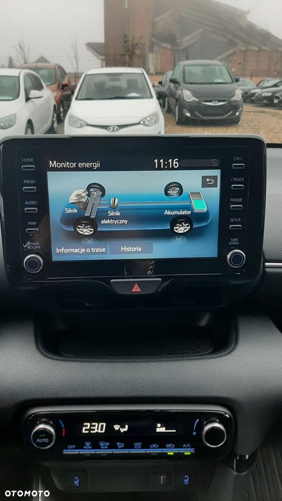 Toyota Yaris Hybrid 1.5 Comfort - 24