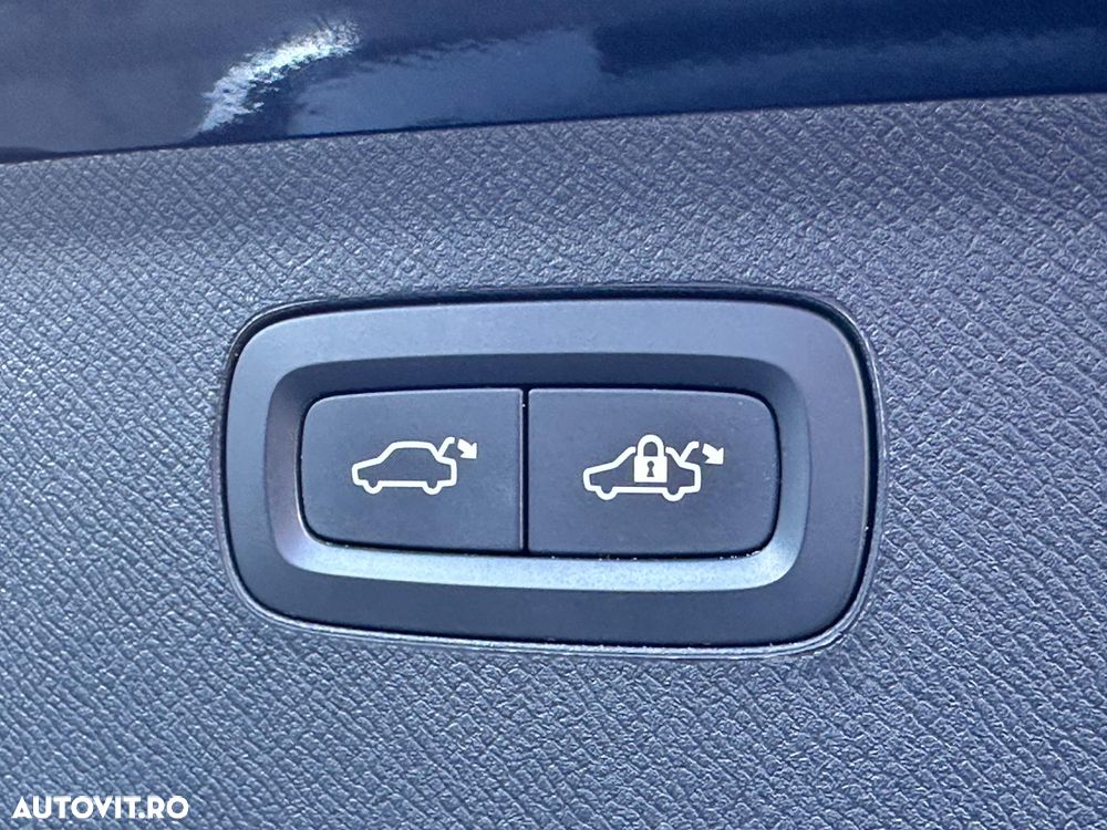 Volvo XC 90 D5 AWD Geartronic Inscription - 29