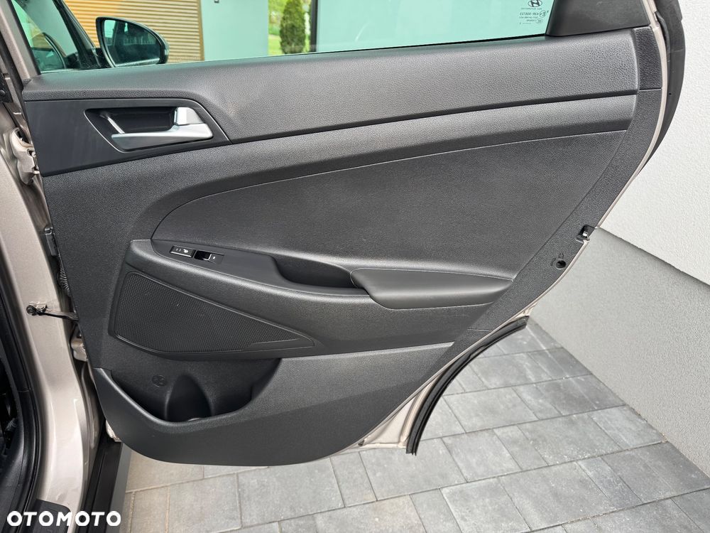 Hyundai Tucson blue 1.6 CRDi 2WD Advantage+ - 23