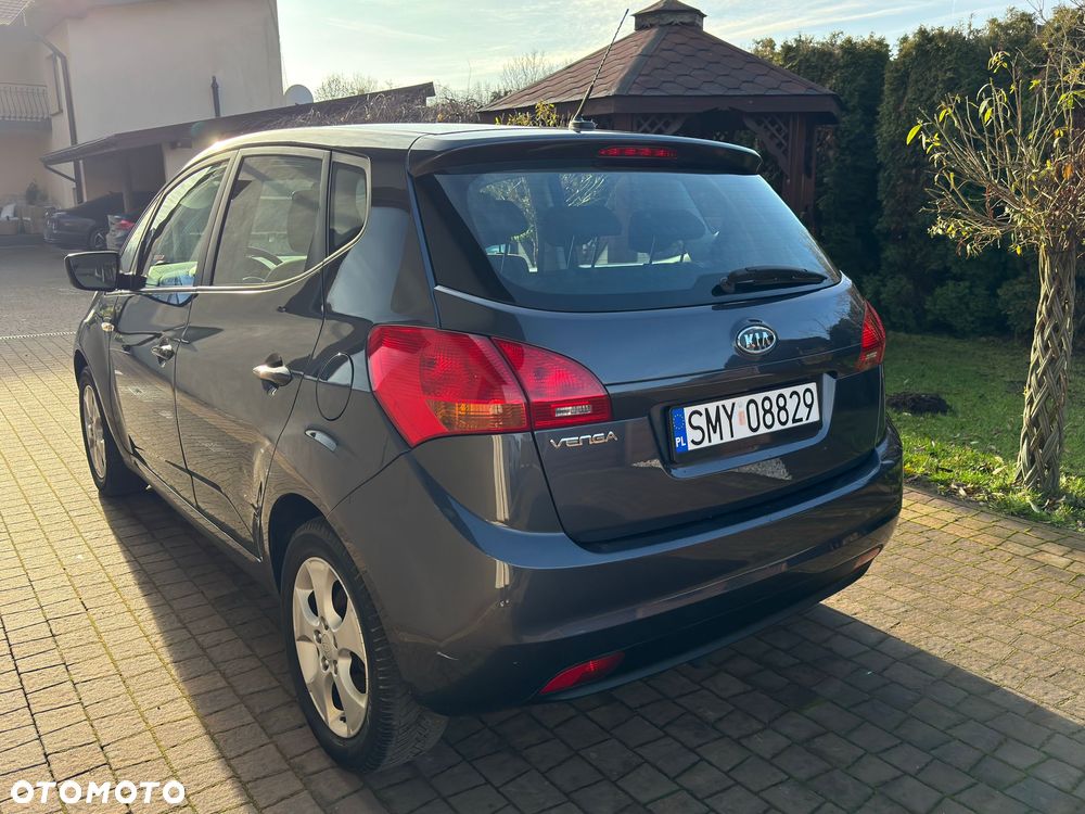 Kia Venga 1.4 CVVT Attract - 6