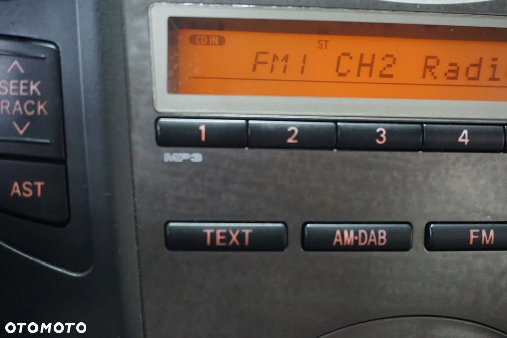 Toyota Yaris 1.33 VVT-i Comfort - 36
